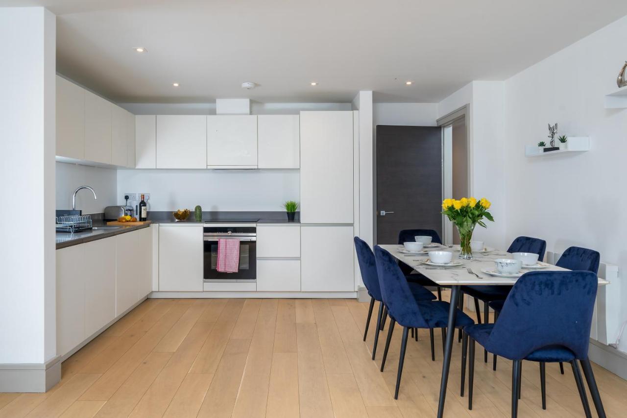 Modern London City Apartment - Victoria Line Extérieur photo
