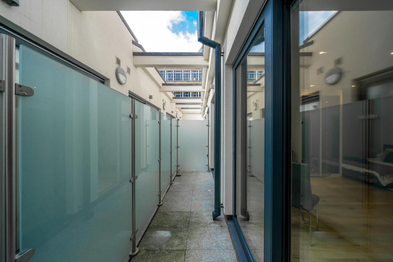 Modern London City Apartment - Victoria Line Extérieur photo