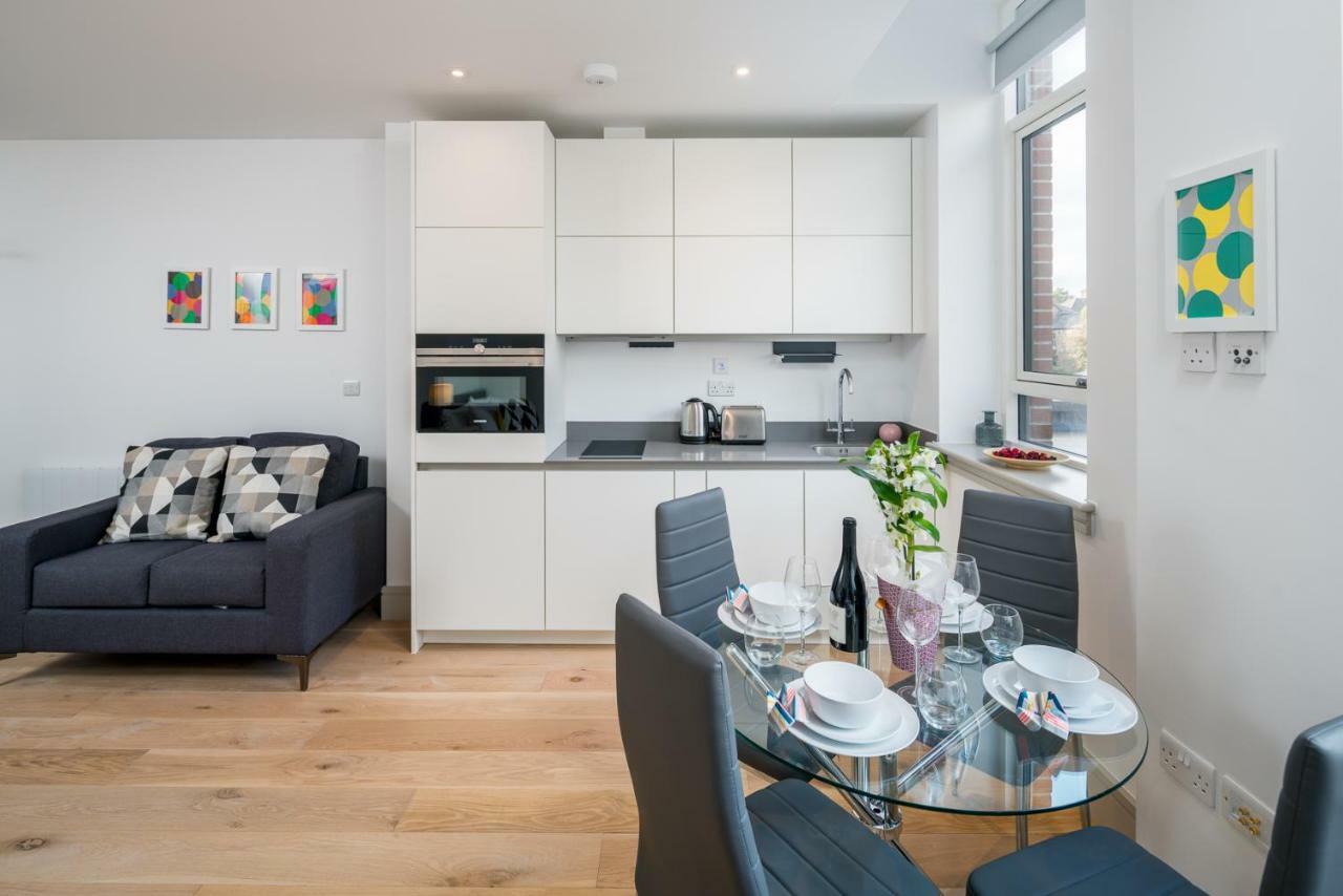 Modern London City Apartment - Victoria Line Extérieur photo